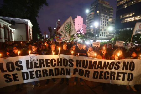 Protesta en la ex ESMA: "Los derechos humanos no se degradan por decreto" imagen-8