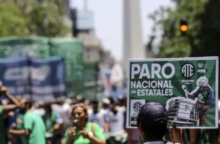 ATE anunció un paro nacional para el 22 de mayo imagen-14