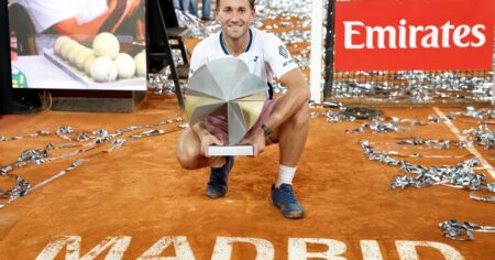 Tras eliminar a Cerúndolo en la semifinal, Casper Ruud se consagró campeón del Masters 1000 en Madrid imagen-18