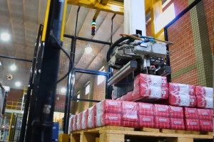 Grupo Amanda moderniza su envasado de yerba mate con brazo robótico de Alemania imagen-7