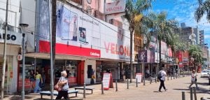 Empleados de Comercio cuestionan el rechazo del Gobierno al acuerdo salarial: “No es un aumento descabellado, no entendemos por qué no se paga” imagen-7