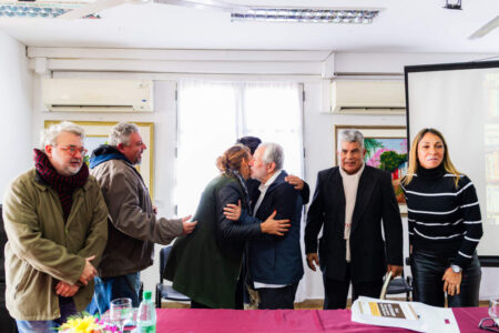 «Platero Ha Che»: la traducción al guaraní de la obra de Juan Ramón Jiménez unió la cultura iberoamericana en la Feria del Libro de Posadas imagen-19