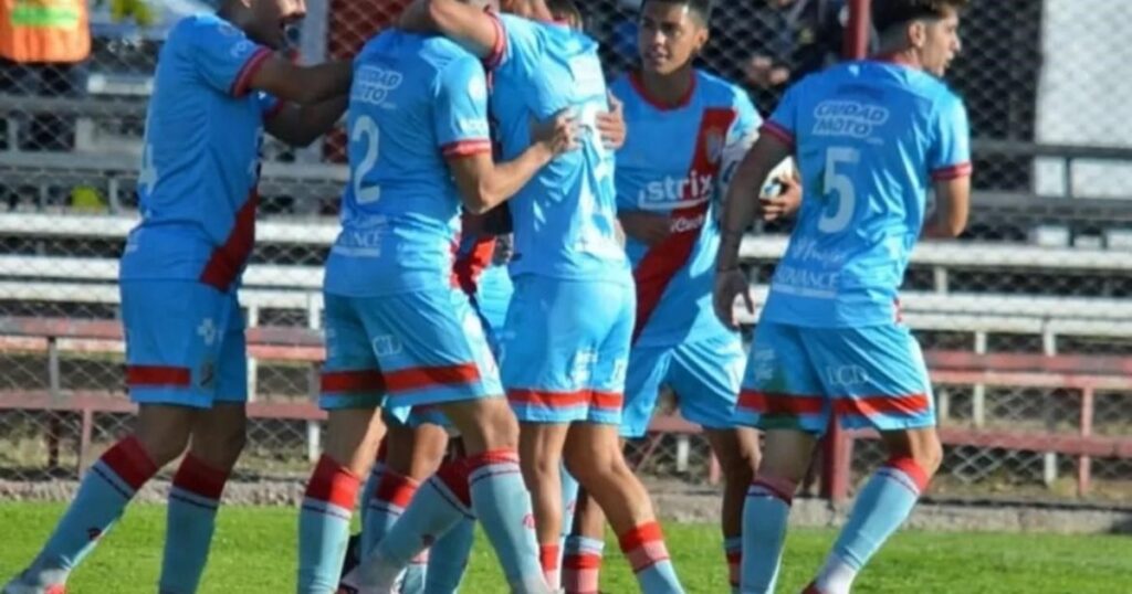 ¿Cuál es el único de los 152 clubes del fútbol argentino de AFA que todavía no ganó? imagen-42