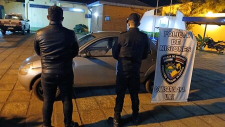 Detienen a una mujer acusada de estafar en la venta de un auto en Posadas imagen-21