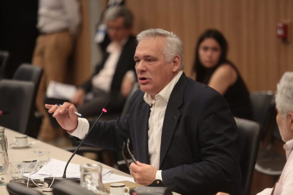 Ficha limpia, por otra vía: un proyecto de ley propone ejecutar las condenas penales con doble conforme y sin esperar a la Corte imagen-91