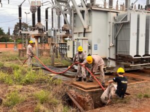 Energía de Misiones instala nueva salida subterránea en 33 kV en la Estación San Lucas de Puerto Iguazú imagen-1