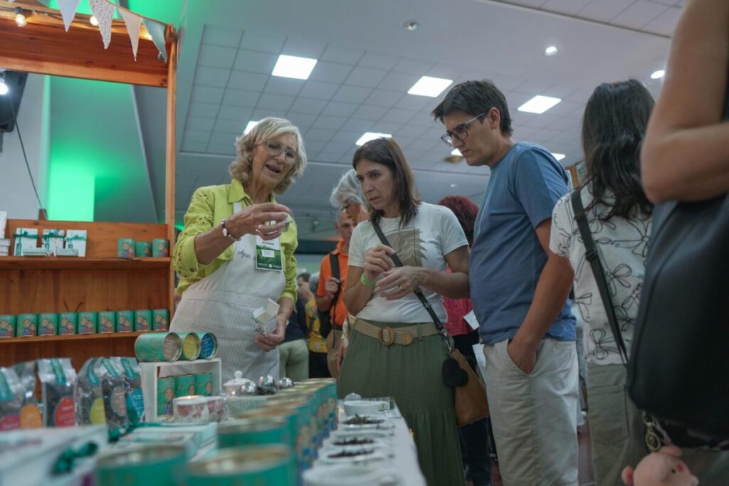 Misiones celebró su identidad productiva y turística en la Expo Té Argentina 2025 imagen-4
