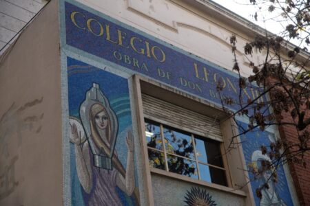 Del arroyo Maldonado al Vaticano. León XIV, el nuevo Papa reaviva la historia de un colegio porteño imagen-9