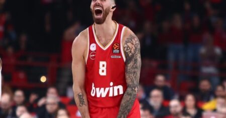 El Olympiacos de Vildoza eliminó al Real Madrid de Campazzo y Deck en los playoffs de la Euroliga imagen-16