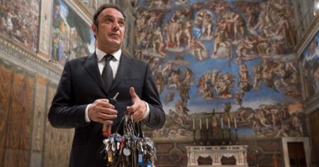 El hombre que todos los días usa 2.797 llaves para abrir las puertas del Vaticano imagen-20