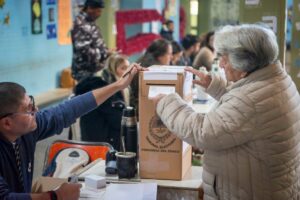 Dónde y cómo pagar la multa por no votar en las elecciones 2025 imagen-2