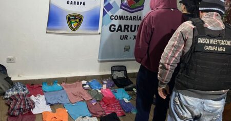 La caída de Chingadera: estaba prófugo por robos, lo fueron a detener a su casa y lo encontraron escondido en el pozo ciego imagen-7