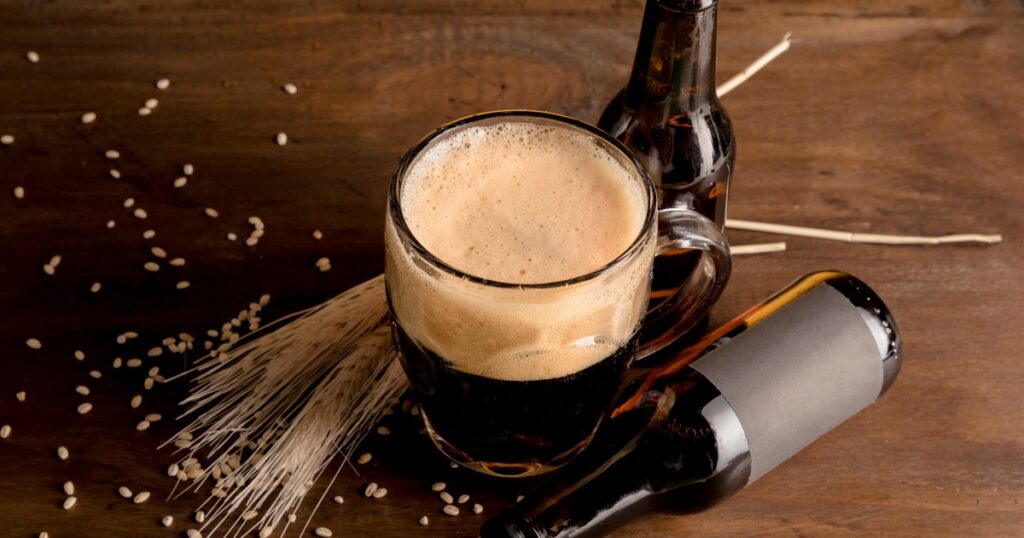 Si tenés botellas de fernet en casa, no podés perder la oportunidad de convertirlas en estos objetos y adornos ideales para el hogar imagen-92