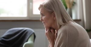 Esto es lo que podés hacer para evitar encorvarte con la edad imagen-1