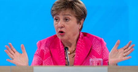 Con los intereses a pagar, la deuda con el FMI es de US$ 75.000 millones imagen-24
