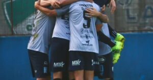 Lamadrid perdió con Victoriano Arenas y profundizó su mal momento imagen-3