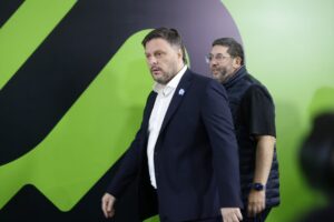 El peronismo se quedó sin nafta en la recta final en la Ciudad y sigue sin hacer pie ante Javier Milei imagen-2