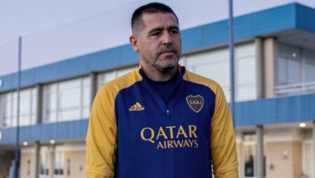 Riquelme rompió el silencio: habló de la salida de Gago y los rumores sobre Milito imagen-14