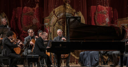 La música de Chopin sonó en un ámbito ideal, con la orquesta y el pianista perfectos imagen-11