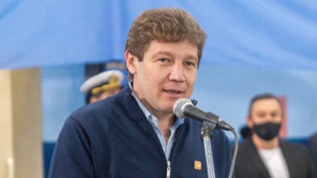 La reacción del gobernador de Tierra del Fuego a la eliminación de impuestos en celulares y varios electrodomésticos imagen-8