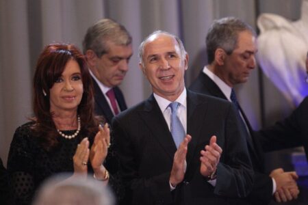 Ricardo Lorenzetti les pidió a sus colegas que rechacen el planteo de Cristina Kirchner para apartarlo del caso Vialidad imagen-8