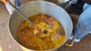 Posadas | Día del Trabajador: el locro del 1° de Mayo, una tradición que une sabores y propósitos, volvió a marcar el pulso de una jornada que celebra el esfuerzo colectivo imagen-9