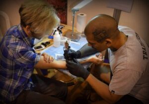 Convención de Tatuajes Posadas 2025: desde este viernes, tres días de arte, cultura y cuerpo imagen-1