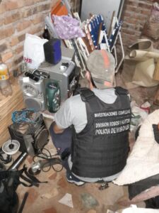 Desbaratan dos centros de acopio de objetos robados en Posadas: un detenido y elementos secuestrados imagen-1