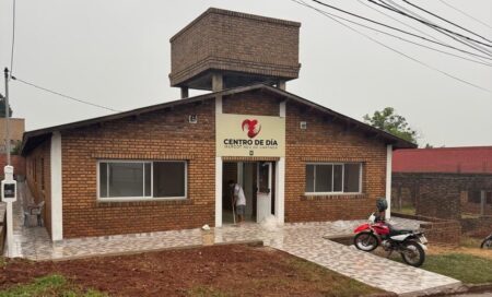 Inauguran Centro de Día para prevención de adicciones y suicidio en Alem imagen-19
