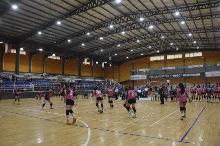 Destacan al «Finito Gehrmann», uno de los escenarios del Campeonato Nacional de Vóley Sub-18 imagen-11