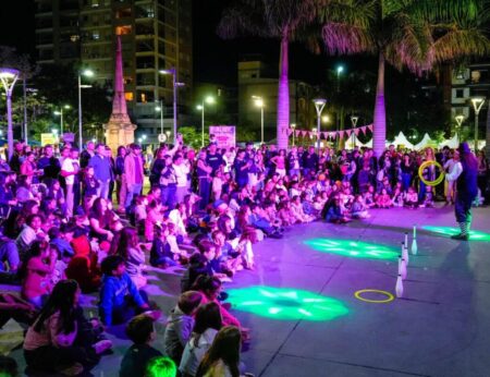 Con más de 60 emprendedores y mucho público, Villa Sarita brilló imagen-12