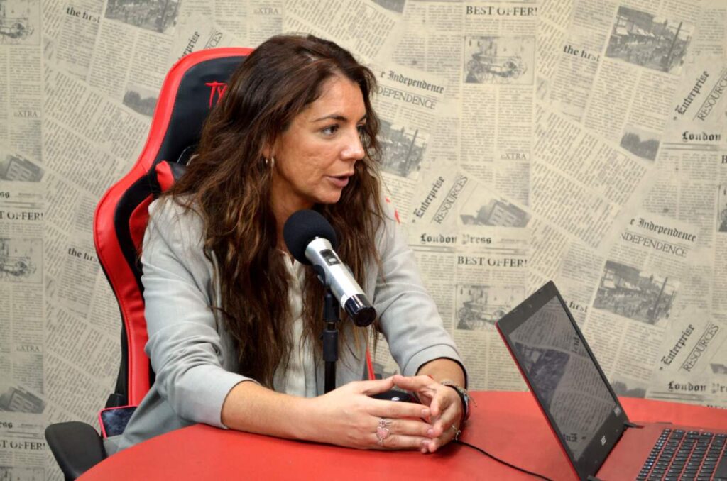 Eva Jiménez: «Se vienen tiempos de una política más humana, sin discursos de odio, con un Estado presente» imagen-5