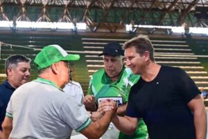 Sebastián Macias reivindicó a la política como una herramienta sana para llevar soluciones a los vecinos imagen-3