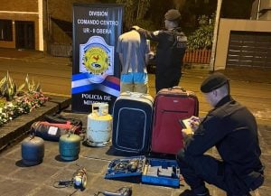 Robó garrafas, electrodomésticos y herramientas: fue detenido tras ser identificado por cámaras de seguridad en Oberá imagen-8