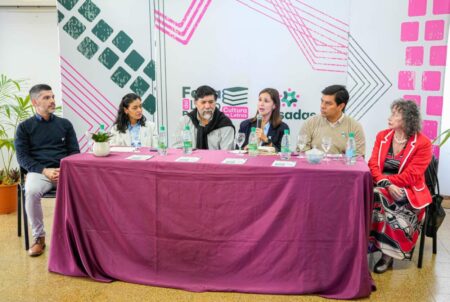 Feria del Libro de Posadas: «Una propuesta heterogénea que incorpora nuevos espacios como el Café Literario», destacan imagen-20