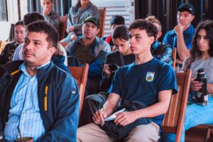 Prácticas y saberes en tecnologías para agricultores y estudiantes imagen-1