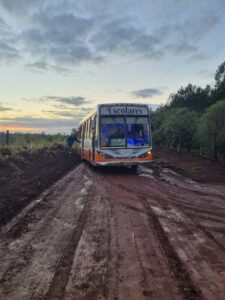 Reclaman mejoras urgentes en el acceso al establecimiento Pynandí de Garupá imagen-3