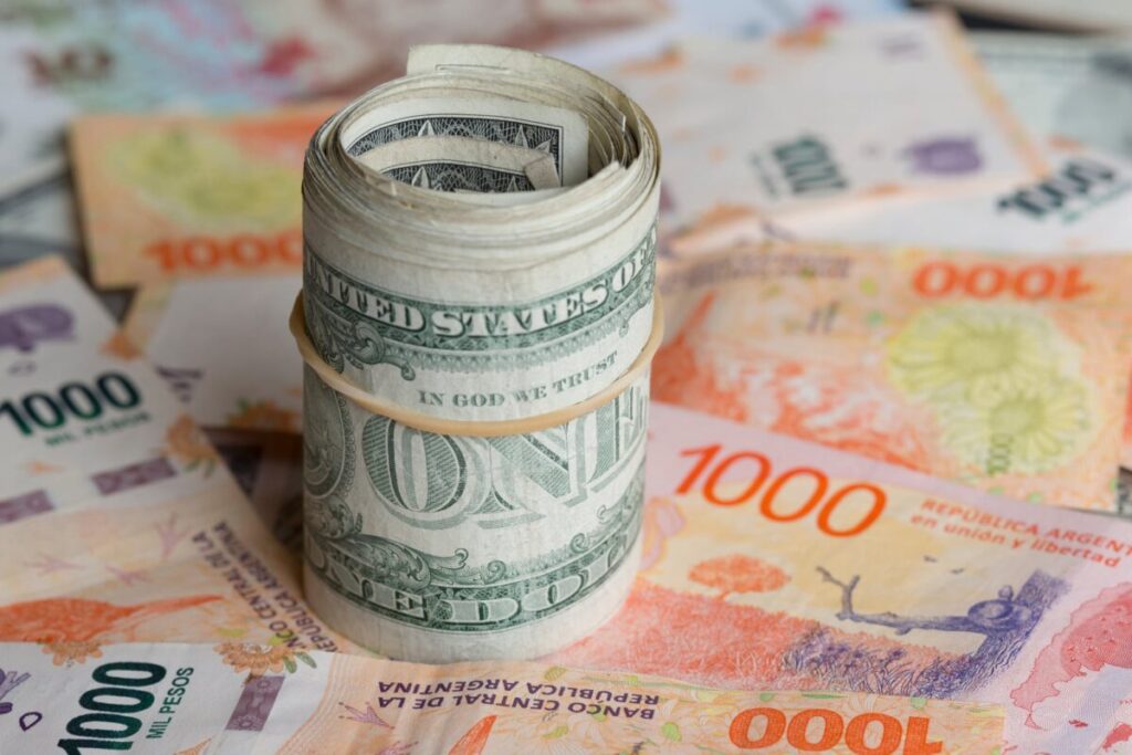 Dólar hoy, dólar blue hoy: a cuánto cotiza este miércoles 14 de mayo imagen-88