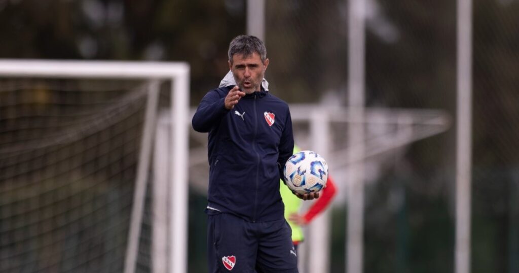 Vaccari tiene a 10 de 11: cuál es la única duda en Independiente para enfrentar a Boca imagen-5