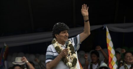 Bolivia: Evo Morales aún sin partido prepara una marcha sobre La Paz para inscribir su candidatura presidencial imagen-7
