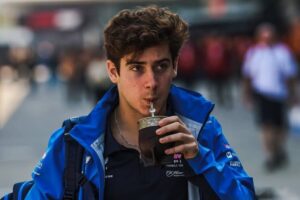 Tres carreras, dos sprint, un sobrepaso “imposible” y un dato a su favor: cómo le fue a Franco Colapinto en Mónaco imagen-1