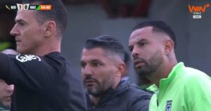 Video: Wilmar Roldán echó a Cardona que protestó desde el banco de suplentes imagen-3