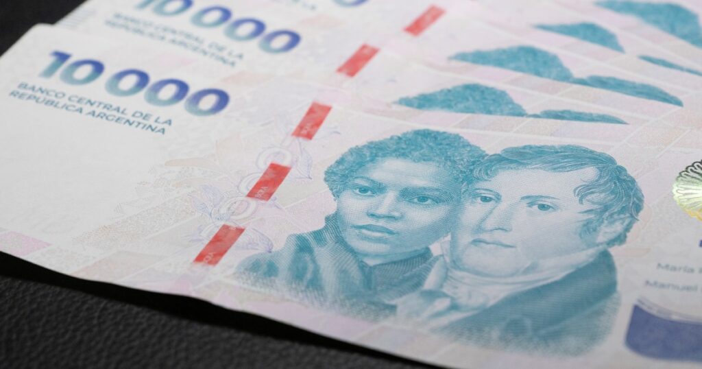 Confirmaron el nuevo monto del salario mínimo, vital y móvil en mayo e incrementos mensuales hasta agosto de 2025 imagen-102