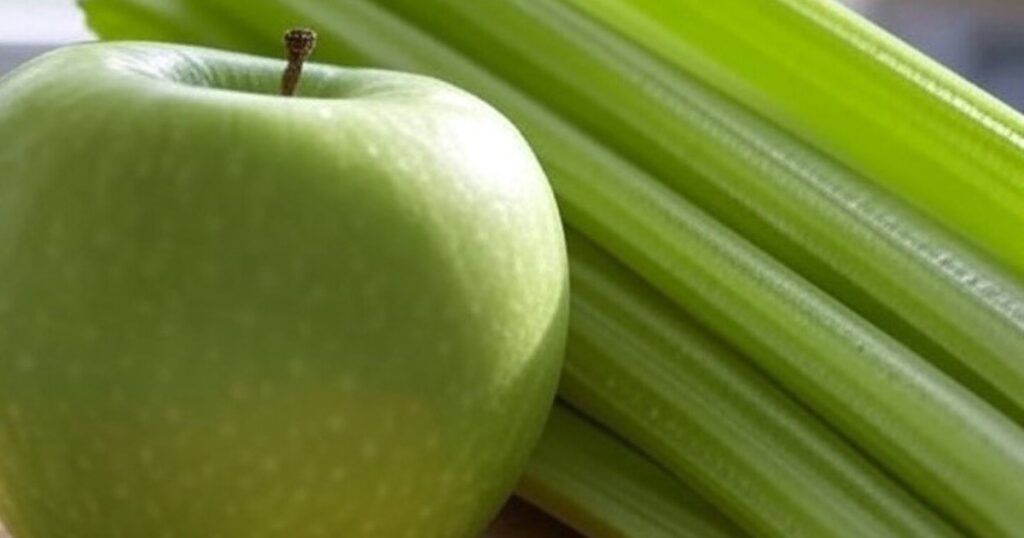 Cómo preparar jugo de manzana verde con apio para desintoxicar el cuerpo imagen-4