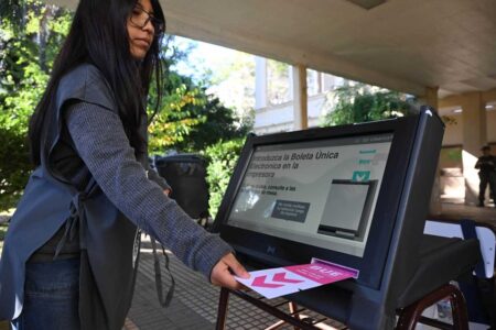 🔴 En vivo. ¿Poco interés en votar? A media mañana sólo lo había hecho el 8% del padrón imagen-6