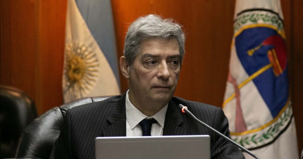 Vialidad: pese a la "ventana" que abrió el Procurador, la Corte ratificaría la condena a Cristina Kirchner y lo haría rápido imagen-87
