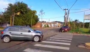 Choque entre dos autos en Santa Cruz y Las Heras: hubo heridos imagen-1
