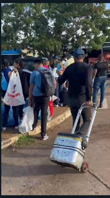 Brasil: Nuevamente tours de compra cruzando desde Iguazú por el «Tancredo Neves» imagen-16