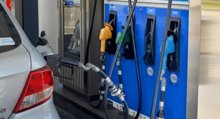 Bajaron la nafta y el gasoil un 4%: cuánto cuesta desde hoy el litro en Eldorado imagen-122