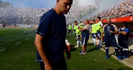 Chau Flores: 17 técnicos que dejaron su cargo imagen-11